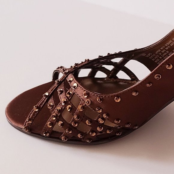 Dress Barn Brown Slingback Heels    3/$60 - Picture 6 of 9